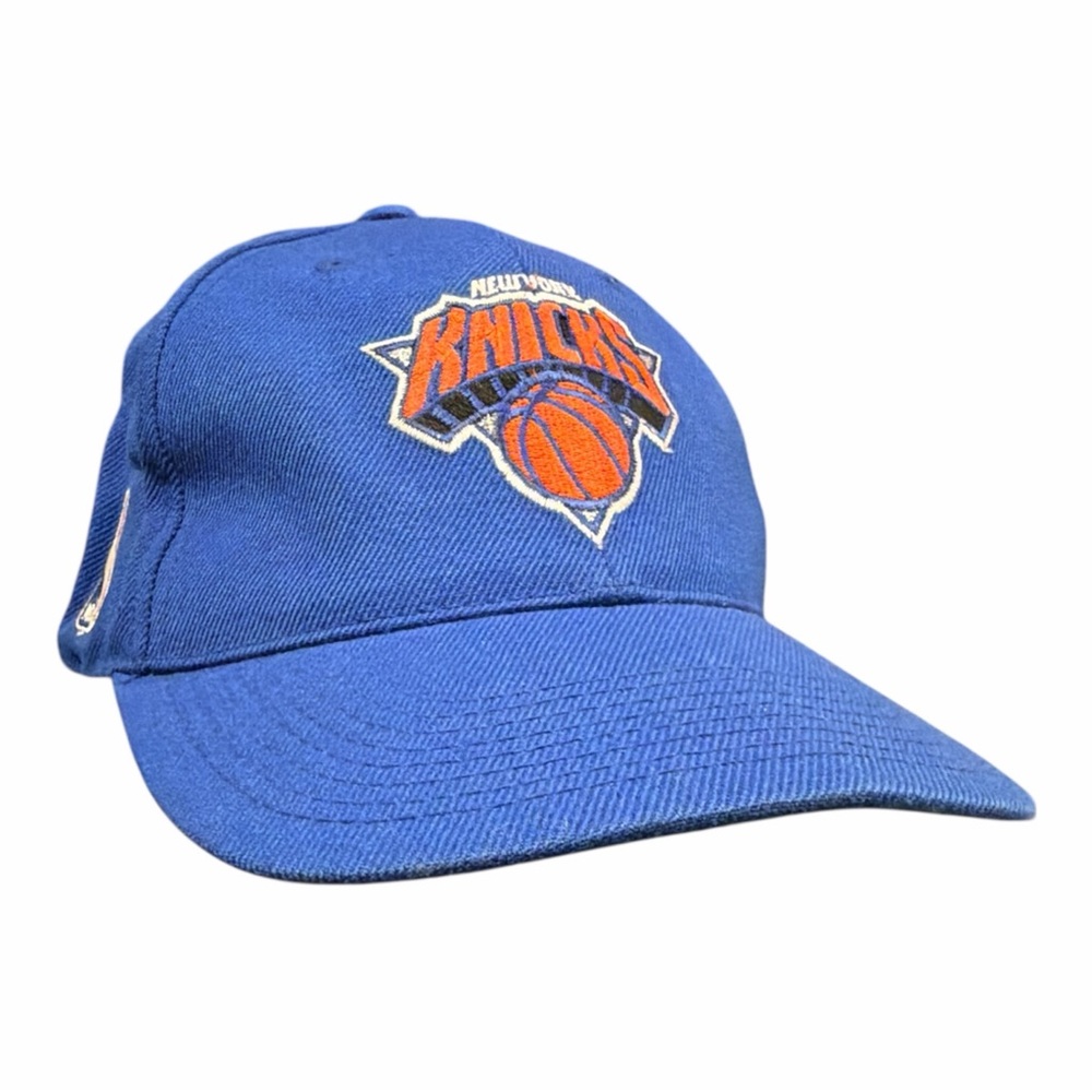Vintage 1990s Sports Specialties NBA New York Knicks Wool Blend Fitted Hat 7 1/2